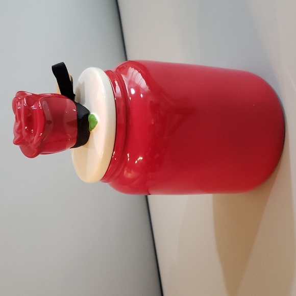 Beauty and the Beast Princess Collection Artisan jar with lid NWT - Picture 2 of 9